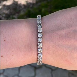17.51 carat tennis bracelet natural diamond